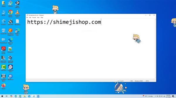 Desktop screen with Johnny Storm Shimeji running around, adding a touch of fun and interactivity.